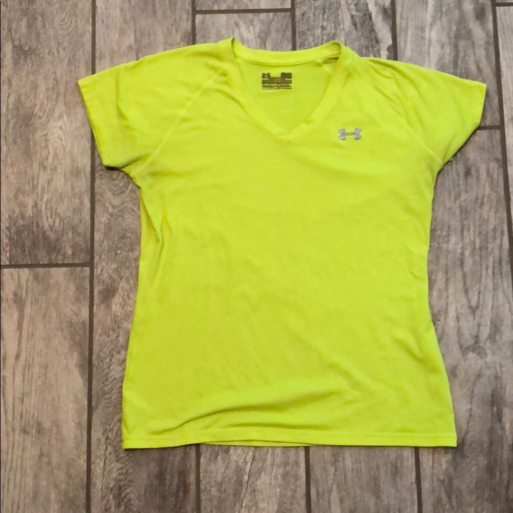 UA workout tee